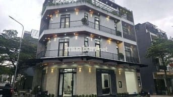 Tòa nhà văn phòng 400m2 sàn tại An Phú Tp Hồ Chí Minh