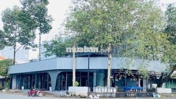 Cho thuê MB gốc 2MT ( 400m) đường số 10 và tạ Quang Bửu
