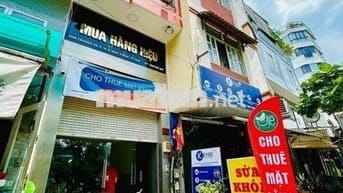 Sang Nhượng mặt bằng Kinh doanh 3x11m mặt tiền Trường Sa Bình Thạnh