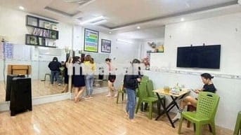 Cho thuê nhà  Gần chợ Tân Bình Đường Bùi Thị Xuân.