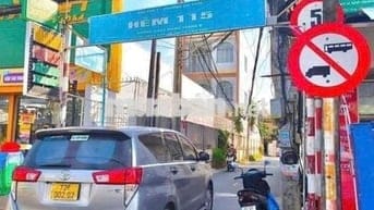 Nhà Góc 2 Mặt Tiền hẻm 115 CÁCH MẠNG THÁNG 8