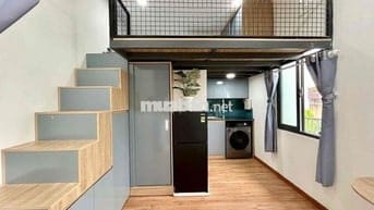 Duplex ban công, cửa sổ trời, full NT mới 100%, máy giặt riêng📍Aeon