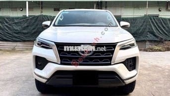 Toyota Fortuner 2.4L 4x2 MT 2022 - 810 Triệu