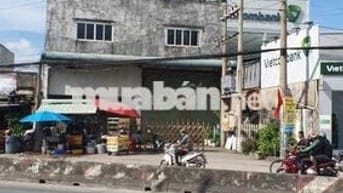 Lô đất mặt tiền tỉnh lộ 10 . khu vực thị trấn Đức Hòa Long An cũ