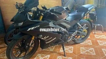 Yamaha R15