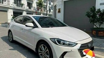 Cần bán Elantra 2017 at full 2.0, màu trắng