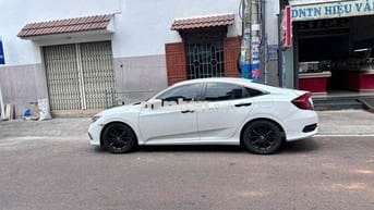 Honda Civic 2019 G 1.8 AT - 86000 km