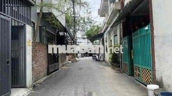 Đất kiệt oto 5m dũng sĩ thanh khê