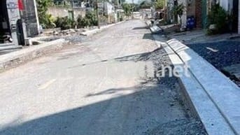 MẶT TIỀN KINH DOANH - ĐƯỜNG SỐ 8