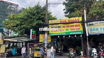 CẦN SANG QUÁN ĐANG HOẠT ĐỘNG giá 144triệu
