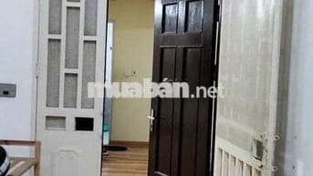 Cần cho thuê căn tầng 8 nhà CT2A khu đô thị Mễ Trì Hạ 85m2,2N, 1VS