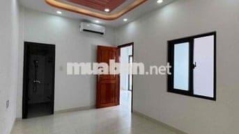 share phòng trong nhà nguyên căn