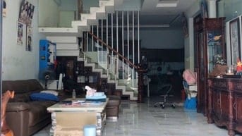 Bán biệt thự dt 192m2 đúc 5 tầng phường Bình Trưng Đông, Q.2 giá 28 tỷ
