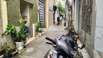 Bán nhà Trần Văn Quang 3 tầng sân thượng sổ hồng riêng