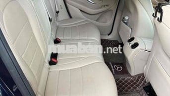Mercedes Benz GLC 2022 200 4Matic - 37000 km
