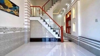 Bán gấp căn nhà 2 lầu giá 2ti480 Đ.Liên Khu 4-5 BHH.B-Quận Bình Tân 
