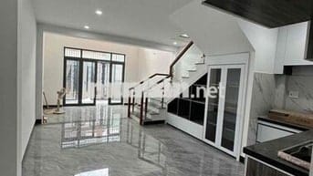 CÒN CĂN GIÁ THẤP NHÀ ĐẸP MỚI XÂY DŨNG SĨ THANH KHÊ