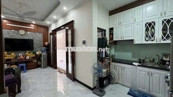 BÁN NHÀ MẶT NGÕ THẠCH BÀN LONG BIÊN 5 TỶ 40m 5 TẦNG Ô TÔ KINH DOANH