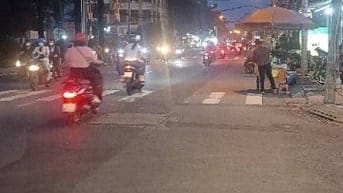 NHÀ XÂY 5 TẦNG - 4 X 19M - ĐƯỜNG SỐ 22 KHU BÌNH PHÚ - QUẬN 6