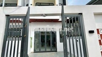 BÁN NHÀ LẦU HIỆN ĐẠI NẰM NGAY PHƯỜNG TÂN TRIỀU GIÁP BỬU LONG