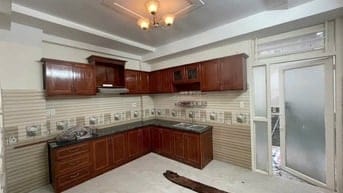 Căn nhà hẻm nhựa 8m 55m2 1 trệt 3 tầng lầu 4 phòng ngủ. Mua bán Nhà ở 