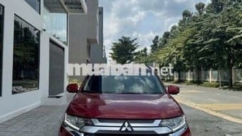 Mitsubishi Outlander 2.0 CVT 2022 - 10677 km