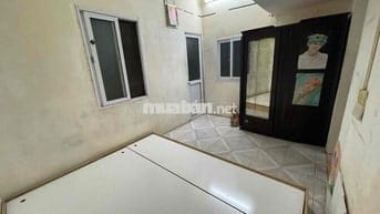 cho thuê căn hộ tập thể tầng 3, khu Thành Công, Hà Nội