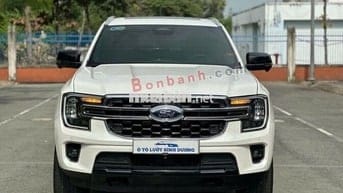Ford Everest Titanium 2.0L 4x2 AT 2024