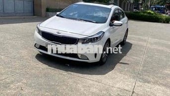 Kia Cerato 2016 2.0 AT - 86 km