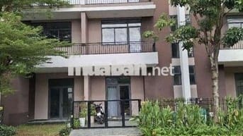 Bán gấp biệt thự 90m2 _ Cách Hóc Môn và UBND, đường, trường, trạm 3km
