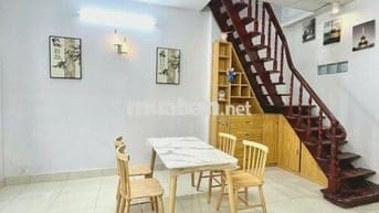 Nhà nguyên căn 50 m2 2 phòng ngủ đường Bắc Hải Quận 10