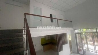 Nhà 2 mê kiệt tô hiệu đối diện bến xe ĐN