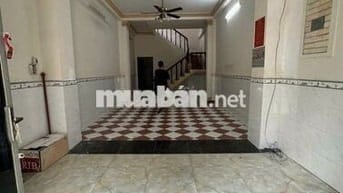 CHO THUÊ NHÀ NGUYÊN CĂN 2 MẶT TIỀN NGAY LẠC LONG QUÂN, QUẬN 11
