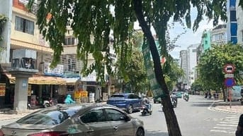 Bán Toà nhà CHDV 9/ phạm văn Hai p1 Q.TB dt: 4,5 x 25 KC : 5 lầu -60tr