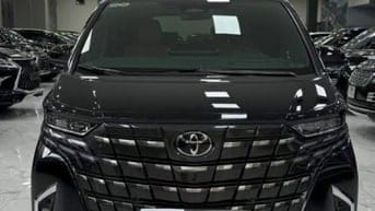 Bán Toyota Alphard sản xuất 2024, lăn bánh hơn 1 vạn Km, xe như mới.