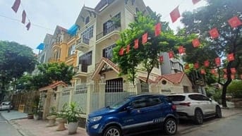 BÁN BIỆT THỰ MỸ ĐÌNH – LÔ GÓC – GẦN CÔNG VIÊN HỒ ĐIỀU HÒA CẦU GIẤY