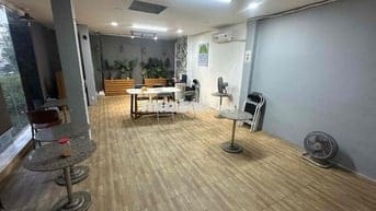 em cần cho thuê văn phòng , phòng họp , lớp học ở bàu cát 40-50m2