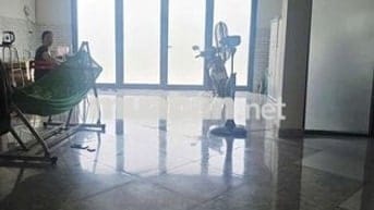 NHÀ 1 SẸC 90M2+SÂN SAU 200M2 HẺM XE HƠI KẾ CẦU ÔNG BỐN 1348 LÊ V LƯONG