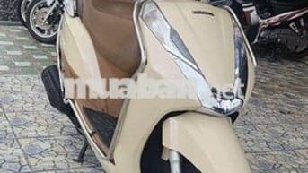 Honda Lead 125 nguyên zin máy ngon xe đẹp.