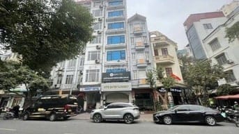 Mặt Phố Linh Lang - Đoạn Đẹp Nhất Vỉa Hè 7m - 7 Tầng Nhật Thuê 720tr