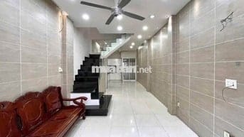 Chính chủ bán nhà 1 trệt 1 lầu 67m2/1ty350 2PN, 2WC Tân Kim Cần Giuộc