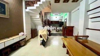🏠 Cho thuê nhà 3 tầng gần biển – đường ô tô Nguyễn Văn Thoại, An Hải