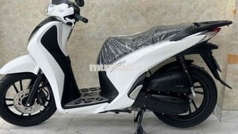 SH 150 khoá ga 2015 trắng mới keng 43E1-591.28
