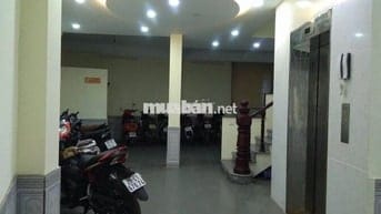 Phòng trọ 14m2 phố Pháo Đài Láng có thang máy