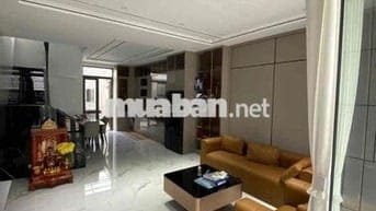 Cho thuê nhà nguyên căn 4pn 5wc mặt tiền quận 7