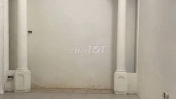 Bán nhanh nhà ngõ 678 Đê La Thành, giá 8.5 tỷ, gần 40m2, ngõ thông 