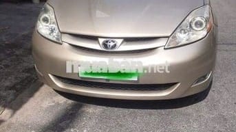 Toyota Sienna 2008  - odo 100.000