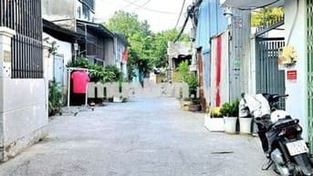 🔥🔥🔥 NHÀ ĐẸP - 2 LẦU,, SÂN THƯỢNG - XE HƠI, CHẠY TỚI NHÀ 🔥🔥🔥