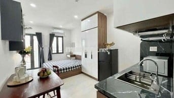 Căn Hộ Studio Ban Công 28m2 - Thang Máy - Ngay Công Viên Lê Văn Tám