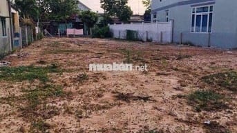 Bán đất mặt tiền đường Bùi Quốc Khánh ,
p .Chánh Nghĩa , tp TDM , BD